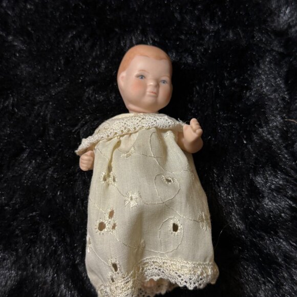 Vintage Victoria Impex Corp. Pisc Doll Baby 6" Dress Diaper - Picture 1 of 5